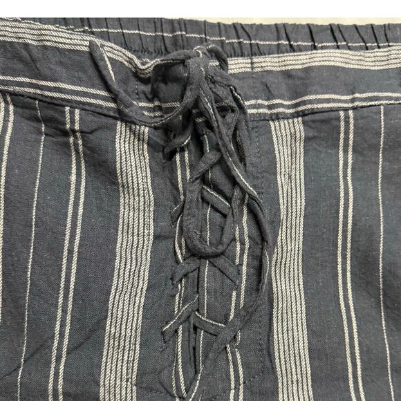 CATO Palazzo Pants Size 26/28 in Navy Blue and Cream - Picture 3 of 6